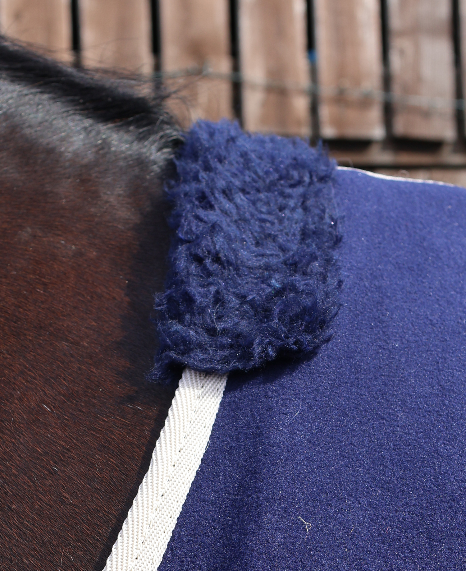 Perf Standard Fleece Rug - Navy - Image 5