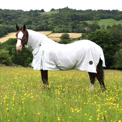Perf Combo Fly Mesh Rug - White