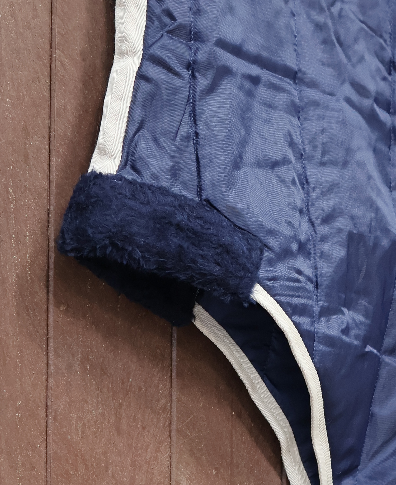 Perf Stable Rug 100g Standard Neck - Dark Navy - Image 5